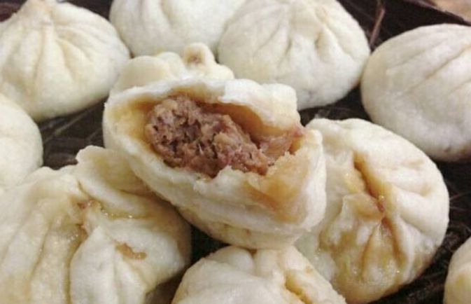 冬天多吃牛肉馅包子，鲜香营养高，教你调馅技巧，好吃不腻特解馋