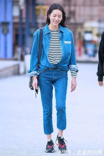 牛仔裙 牛仔单品怎么搭?搭对了大方减龄