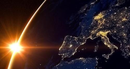 宇宙诞生于黑洞两种颠覆认知的起源理论,你认同哪个