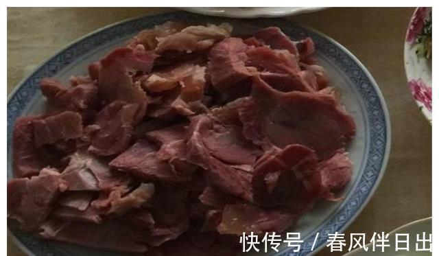 虾子|带孩子从娘家回来,婆婆精心准备一桌菜,上桌后和孩子亲的不得了