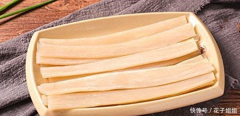 一锅翻滚的红汤，记录成都人对火锅的情结