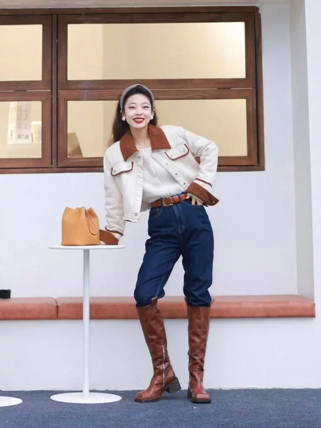 精致大气的女人:穿基础色和基础款衣服,轻松提升气质变得洋气4 精致大气的女人:穿基础色和基础款衣服,轻松提升气质变得洋气