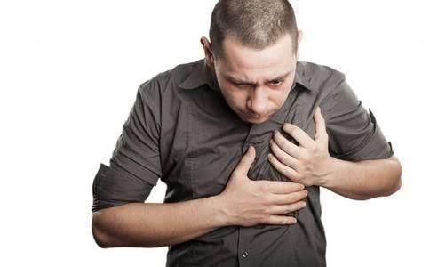 结节在肺部“潜伏”时,或有三个表现,发现一个,及时去查一下