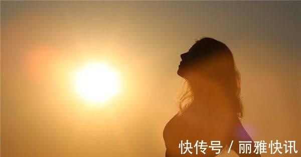 红酒|女性过了45岁,多吃4种食物,淡化皱纹,改善气血,更显年轻