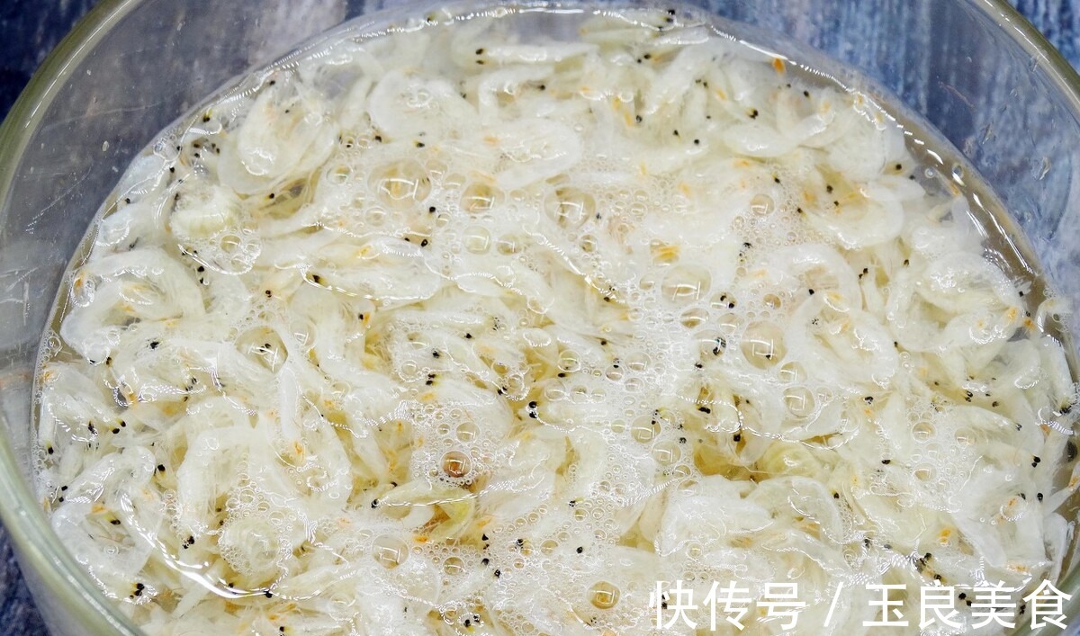 肉馅|夏天多吃此馅饺子,清淡清香营养高,一顿能吃30个,比肉馅还香