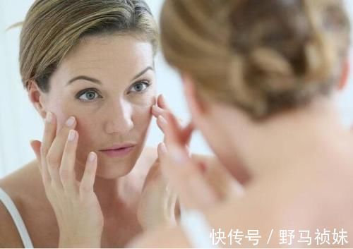 女性|这4个表现,是女性衰老的标志!若你有,衰老或已来临