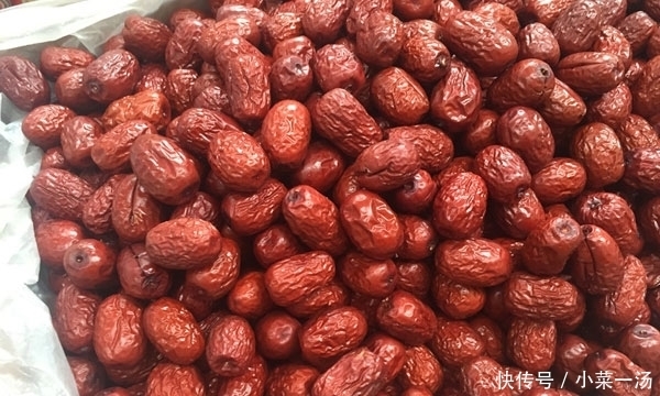 蒲公英加上4物，若能坚持每天喝点，补气排毒，