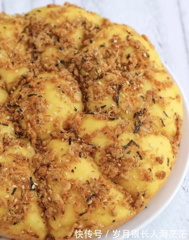 面粉新做法,做一锅爱吃的小零食,比做油条简单,隔三差五吃一次