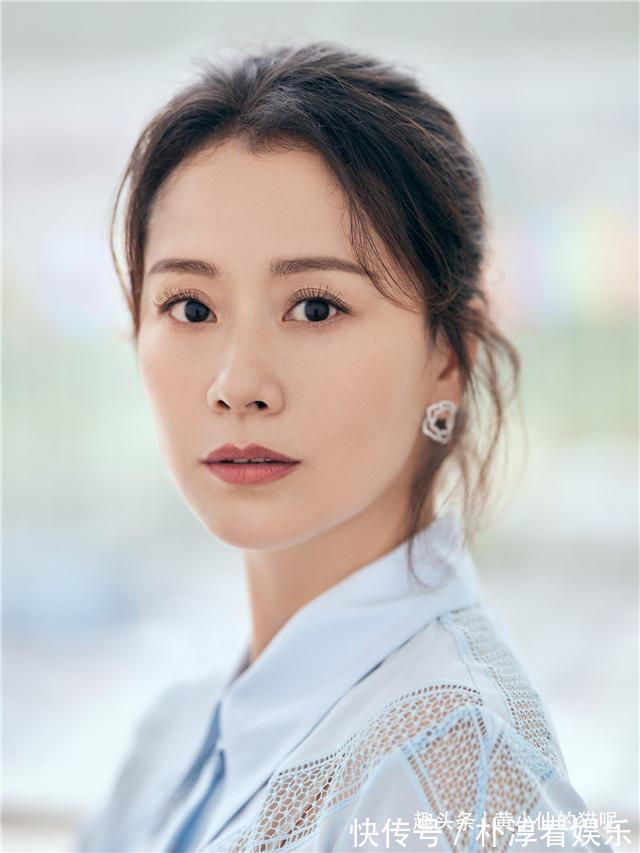 短发|奔五的女人,这3款“发型”尽量不要留,土气又显老,还显脸大