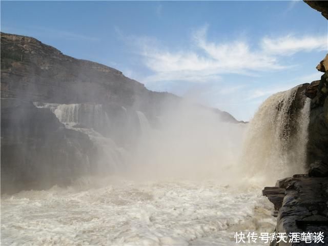 走进壶口龙洞，对比两岸景色，自驾突遇事故