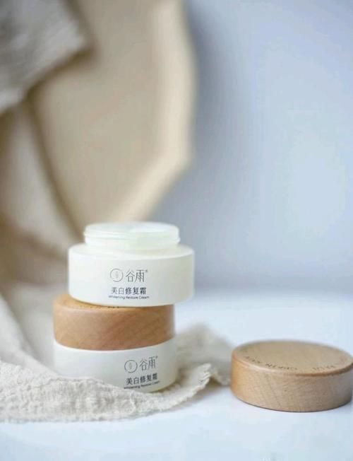 补水|你适合哪款面霜?取决于面霜的质地和功效,选对不选贵才是真理