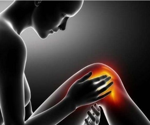 膝关节|膝关节炎反复折磨怎么办教你一个妙招就能调理,在家轻松做!