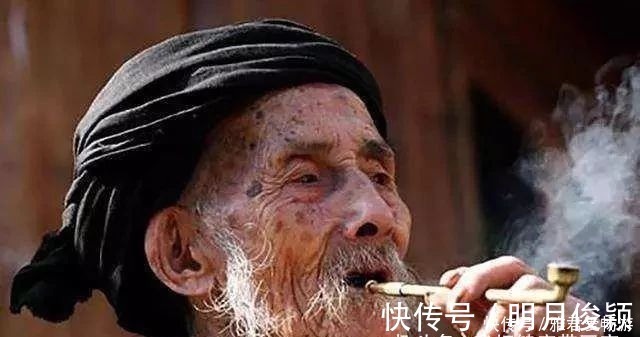 美国空军|都说喝酒吸烟有害健康、缩短寿命,那长寿烟民、酒君子作何解释?