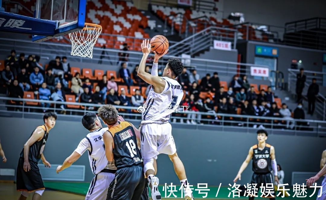 nbl|CBA莫兰特！原地摸高328，他连1米9都没有啊