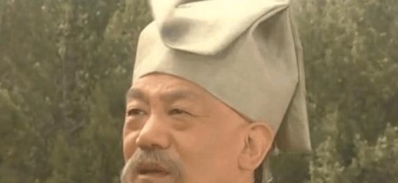 终究|一老头已七十高龄,却被皇帝凌迟,临死前流泪哭着说:终究逃不过呀!