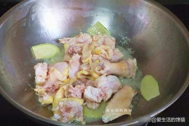 霸王花|秋季煲汤，鸡肉和它天生一对，清肺润喉，滋润身体，老少都喜欢