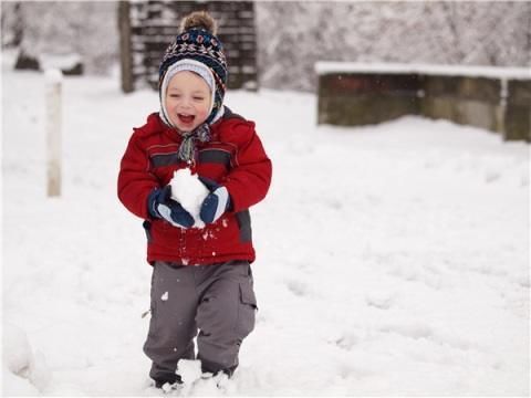 御寒|腊月寒冬给娃选顶舒适的帽子,是门技术活?三个因素,宝妈要考虑