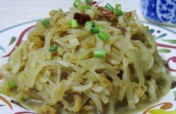 营养丰富好吃下饭，清新爽口味道还好，一上桌孩子们都抢着吃