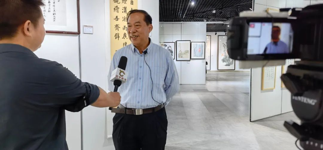 梁岩|丹青结同心，彩墨颂党恩—梁岩、刘永泽、罗丹青书画联展揭幕