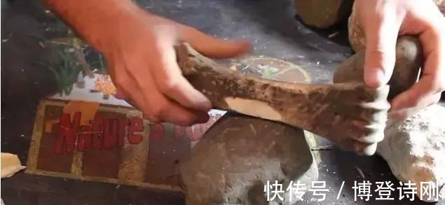 刀柄|网友用牛腿骨制作一把刀, 你觉得这把刀够格吗