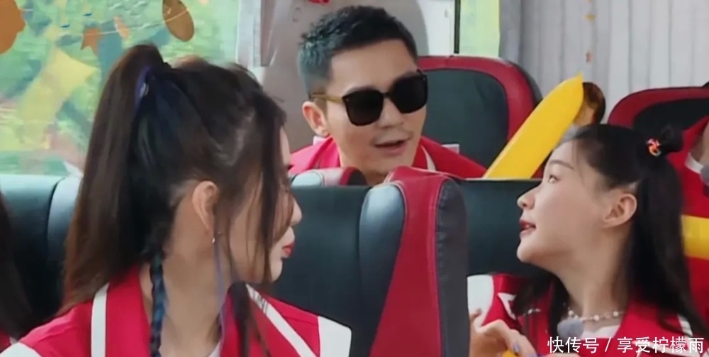 李晨|《奔跑吧兄弟》金靖狂撩蔡徐坤,这对CP太逗了