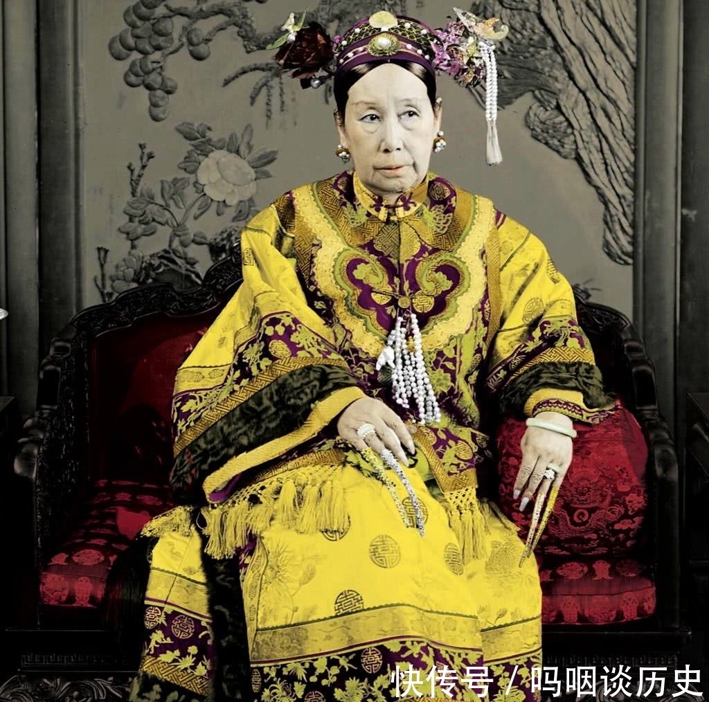 侍卫|这个男人是慈禧贴身侍卫,武功高强,慈禧离不开他,他却离开慈禧