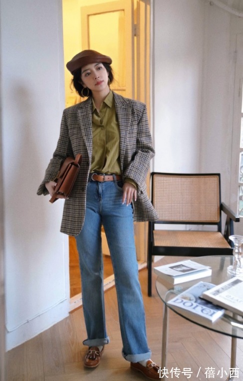 修饰|紧身裤过时了,这几条牛仔裤谁穿谁瘦,看三木博主演绎的长腿穿搭