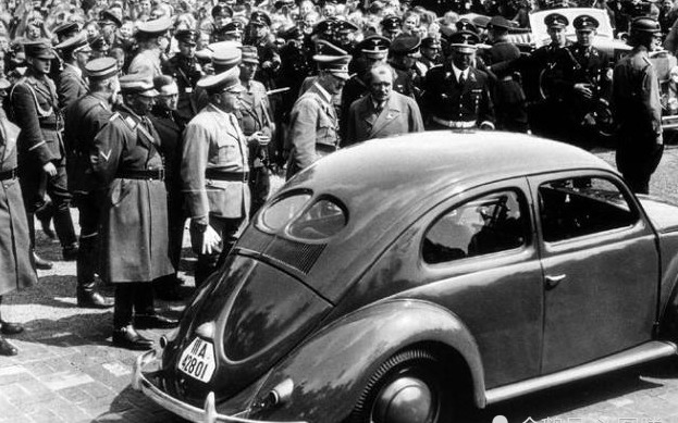 二战|70多年过去了,现在的德国人,究竟恨不恨二战的发起者希特勒?