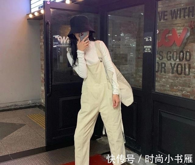 卫衣 “初恋裤”开挂了,跟卫衣搭配在一起,也能穿出你的自信