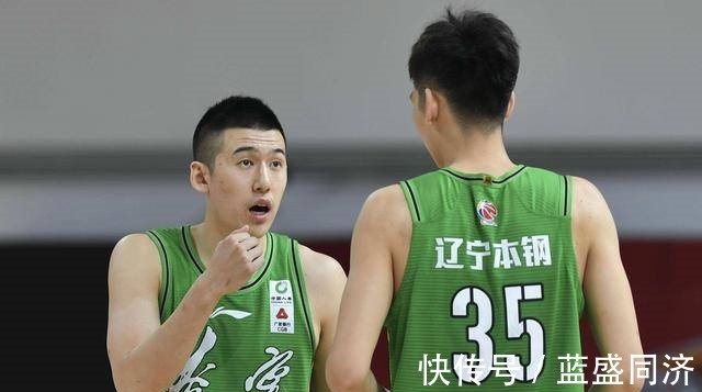 内线|辽宁男篮不敌新疆,谁注意赵继伟的发挥,终于知道杨鸣为啥被骂!