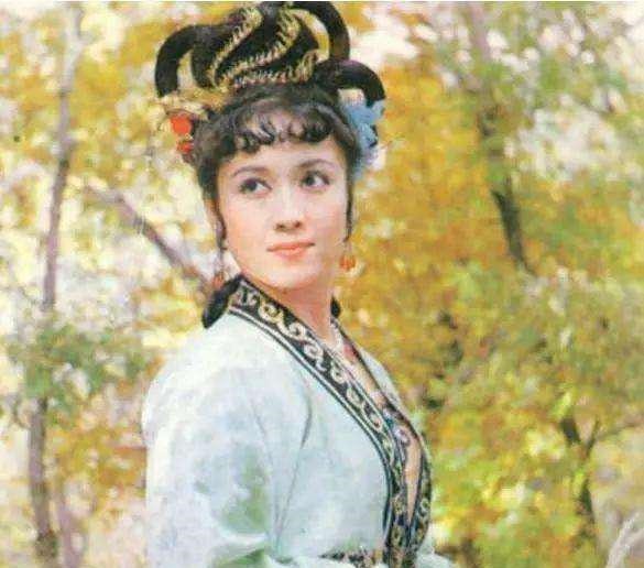 老猪|高翠兰最终命运如何猪八戒离开时的最后一句话,决定了她的余生