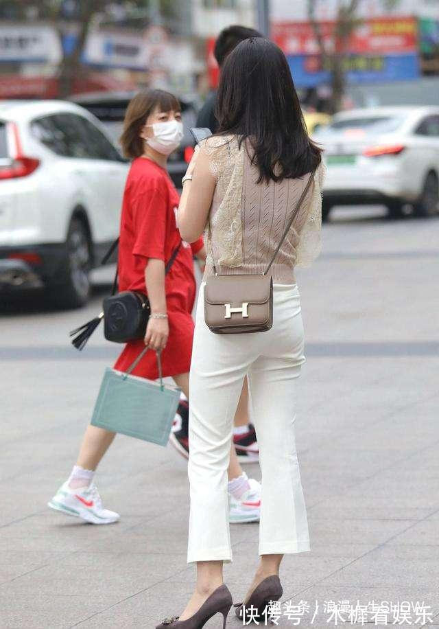 蕾丝 气质辣妈,无袖针织衫,穿出了洒脱的美,轻熟的美