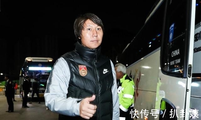 少帅|人们嫌弃李铁的同时,可否想过中国足球给过土帅成长空间?