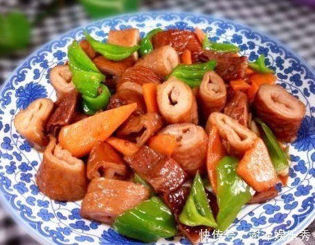 食物|血糖偏高的人,晚餐远离4类食物,平稳血糖,慢慢告别胰岛素