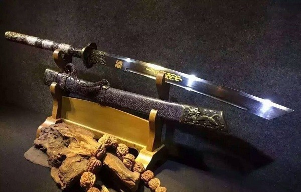 大全|中国古代兵器大全:详解十八般兵器