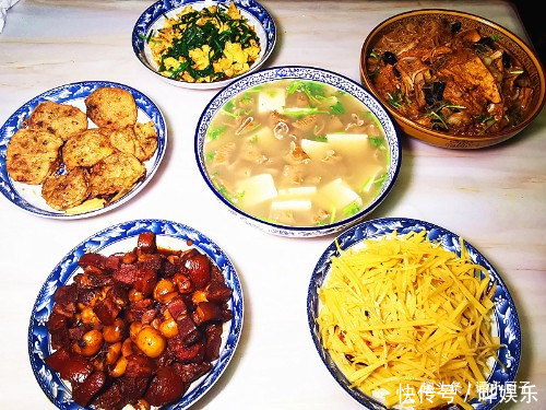 朋友来家做客,花120元做6道菜,朋友你的工资够伙食费吗