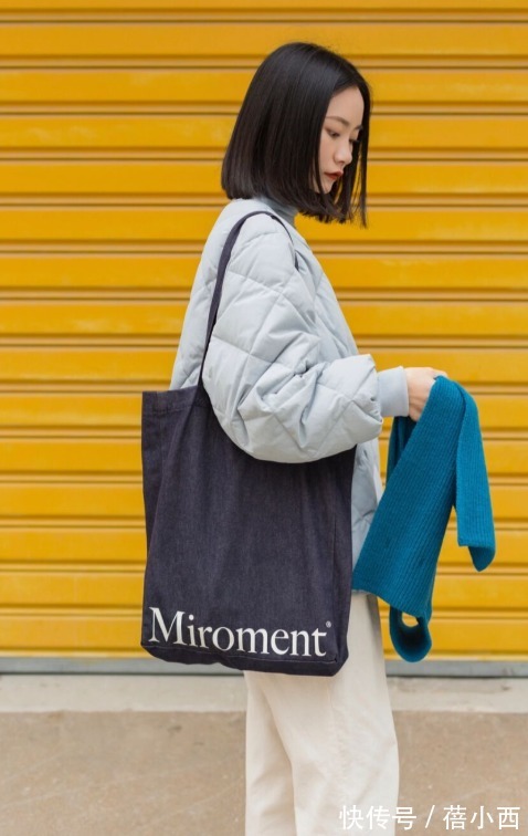 平底鞋 有品味的女人都在穿“烟筒裤”,配羽绒服、大衣超显瘦,都想照搬