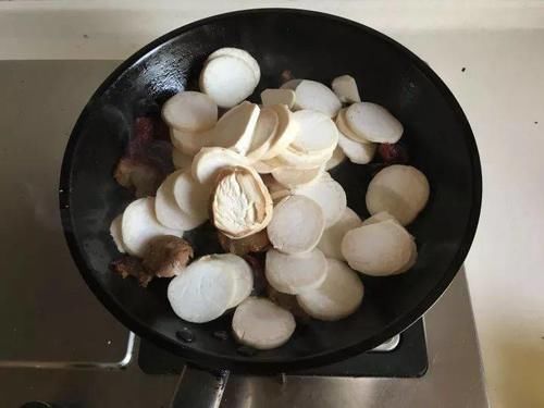 杏鲍菇别只烧着吃了，试试这新方法，更香更好吃！