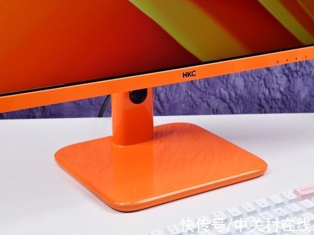 显示器|「有料评测」HKC PG27P3Q显示器评测：虎年桌面就得橙意满满