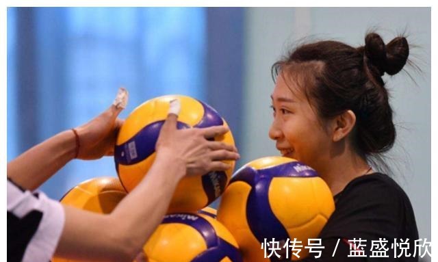 北京|陈馨彤的尴尬!王宝泉雪藏姚迪,天津女排轻松击败北京获得十连胜!