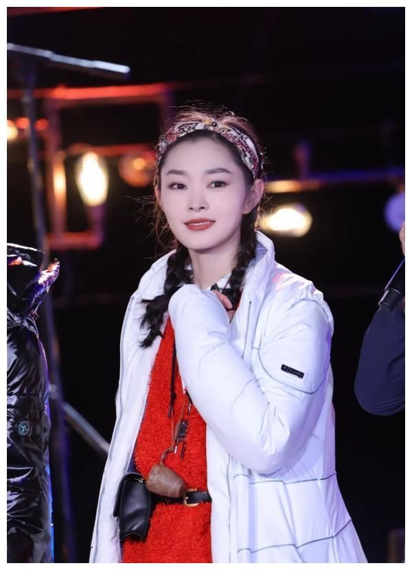 《追星星的人》热度持续走高,观星团与星空的神秘联接逐一揭开