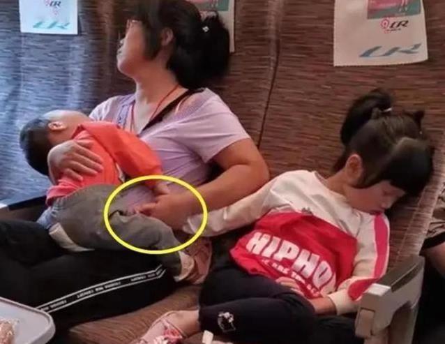 爸爸|谁带大的娃智商更好?爸爸?妈妈?还是奶奶?耶鲁大学公布了答案