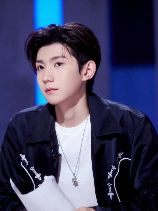 选手|吃货的最高境界!王源以食物类比金曲翻唱,选手的表情亮了