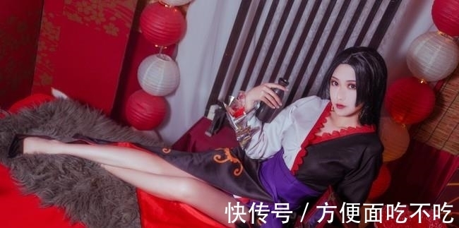 真人cos|七夕来临真人女帝Cos为大家带来丘比特之箭
