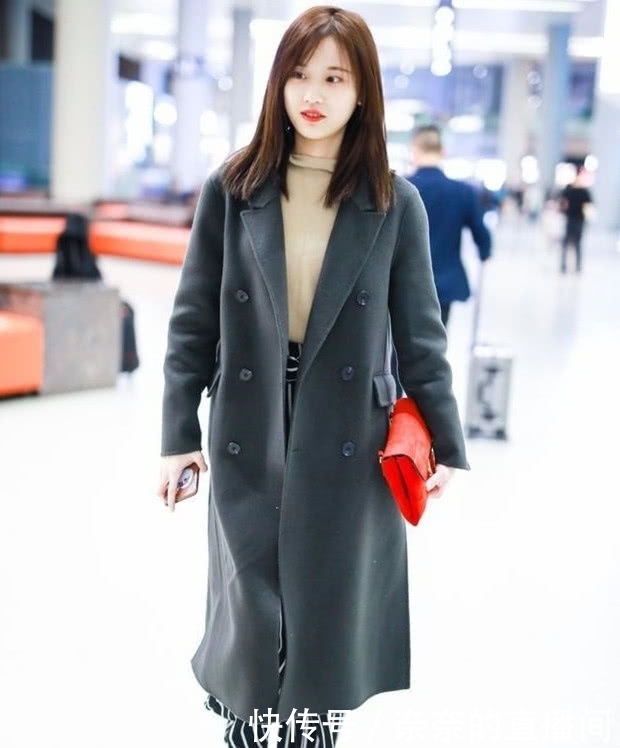 气质|气质款大衣,搭人人都爱的阔腿裤,让你拥有女神范