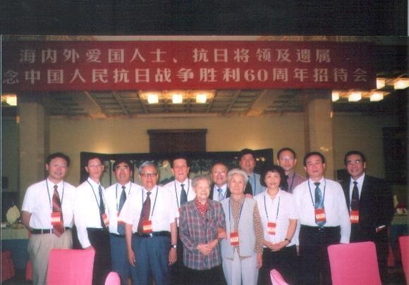 任弼时|他是任弼时妹夫,黄棠缴日本军旗200万拒卖,看守所放大批“犯人”