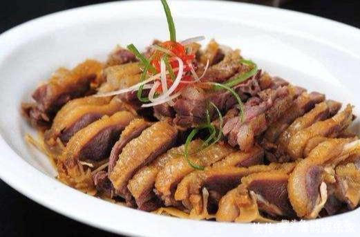 清蒸|简单家常菜清蒸炉鸭,凉拌鸭丝,清蒸鱼排,茶树菇炒豆角