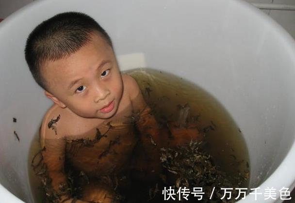 所有人|她每天吃幼嫩艾草叶,半个月后身体发生神奇变化,值得所有人借鉴