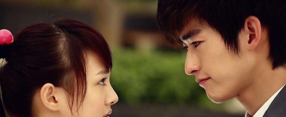 张翰|张翰爆金句“喜欢一个人要什么脸皮”怼戚薇,当年这样追郑爽吗?