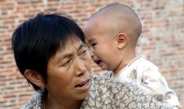 女儿|5岁儿子奶奶带,3岁女儿姥姥带,半月后宝妈哭笑不得,网友笑炸